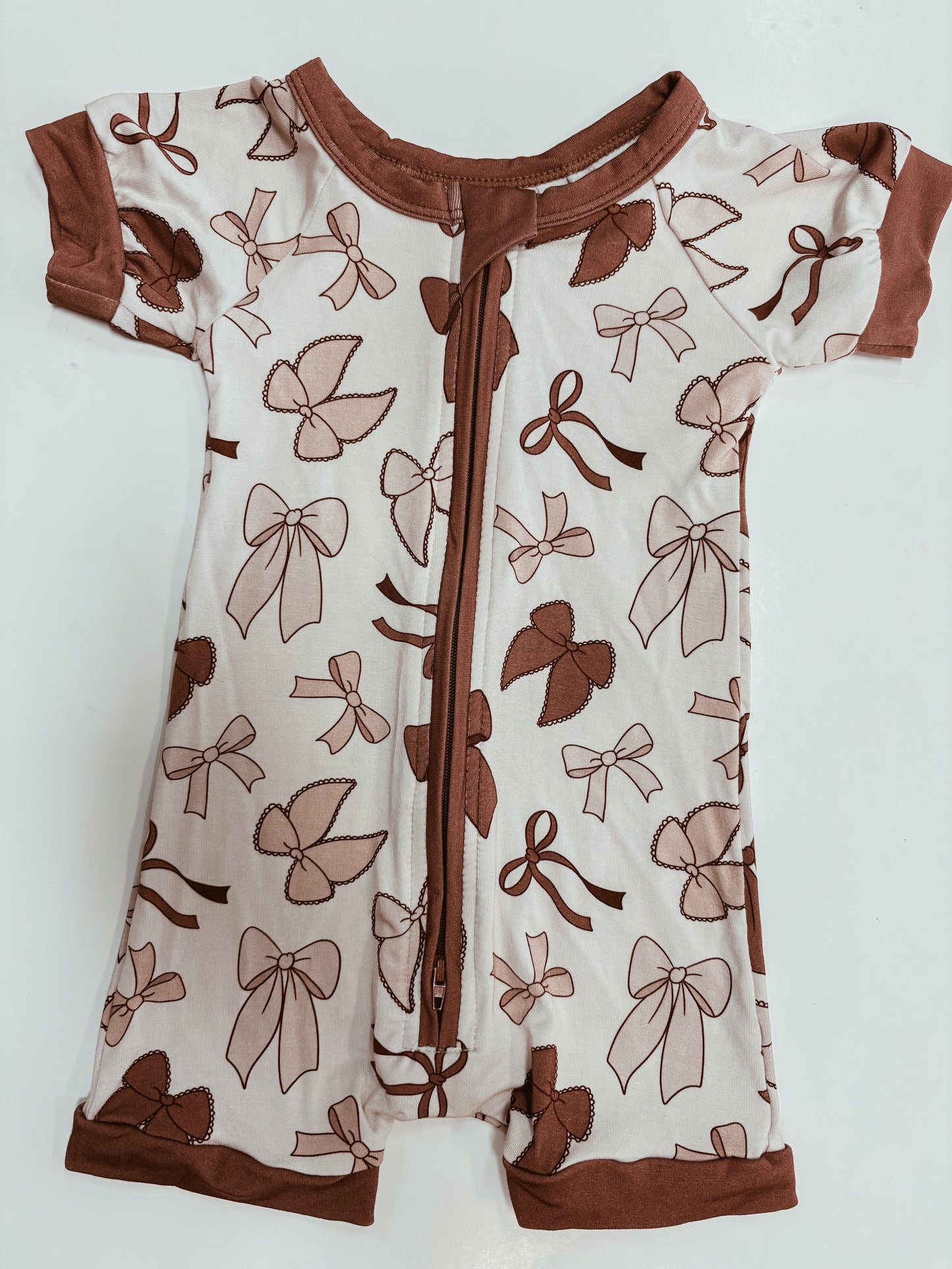 neutral bow bamboo shortie ⋒