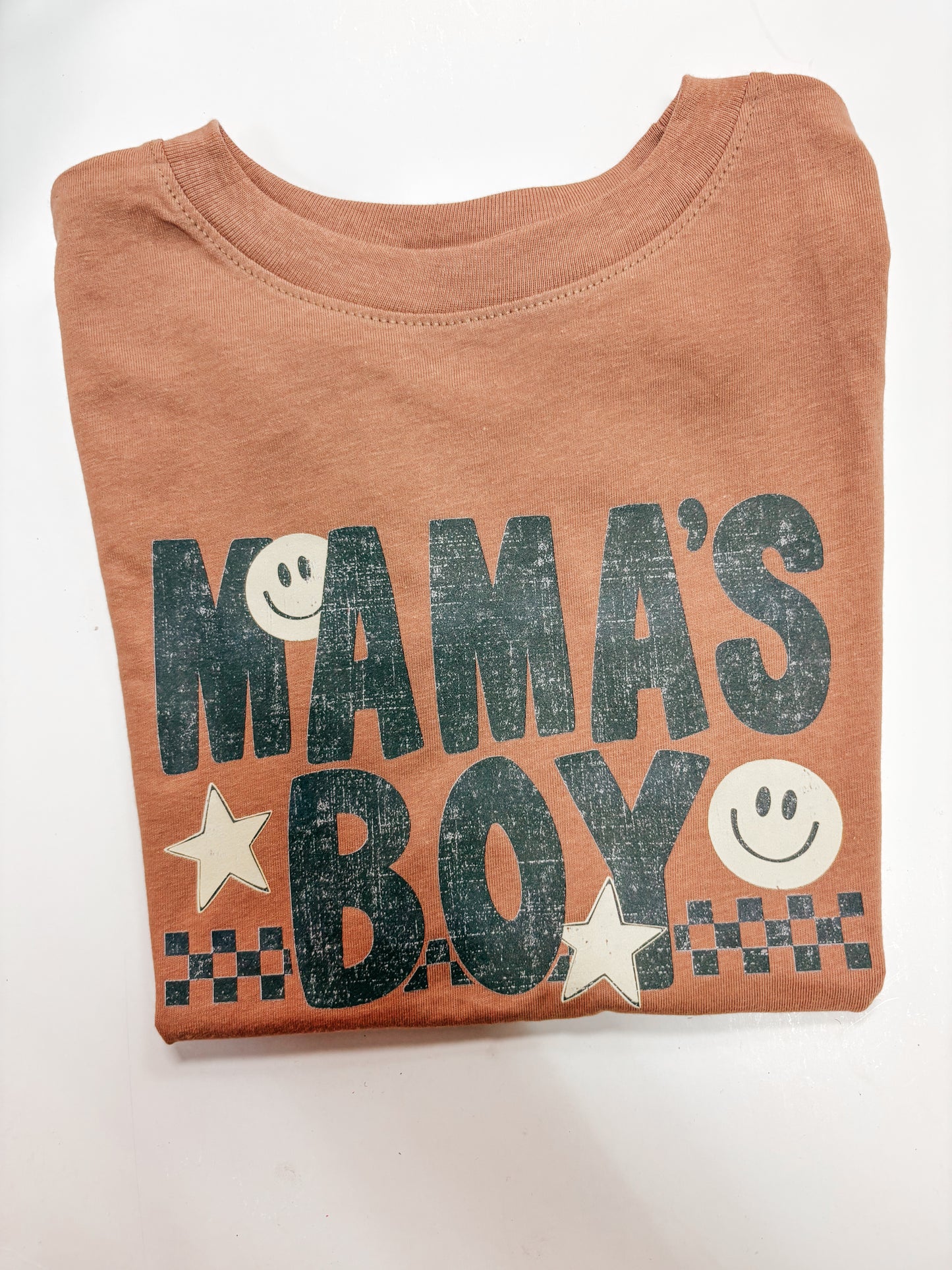 mama’s boy tee ☻