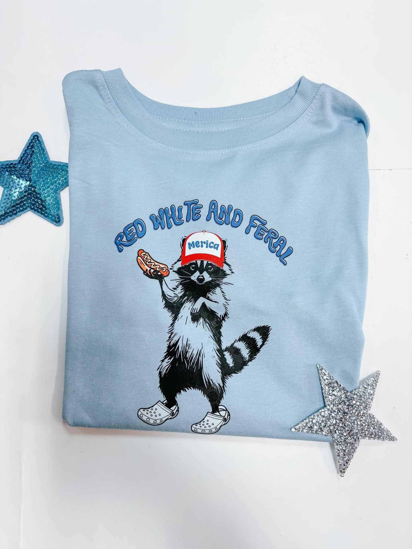 red, white , & feral tee ✿