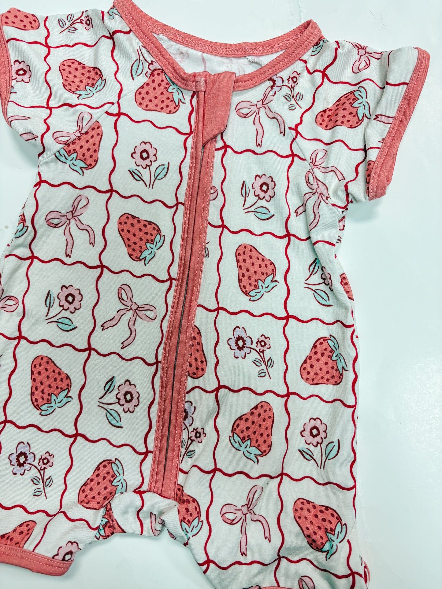 strawberry bamboo shortie ✿