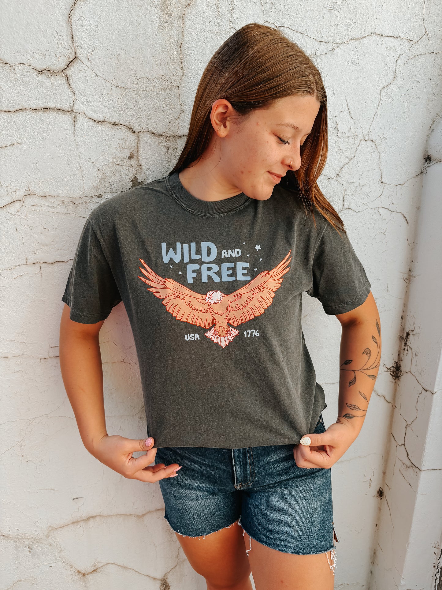 wild and free tee ☆