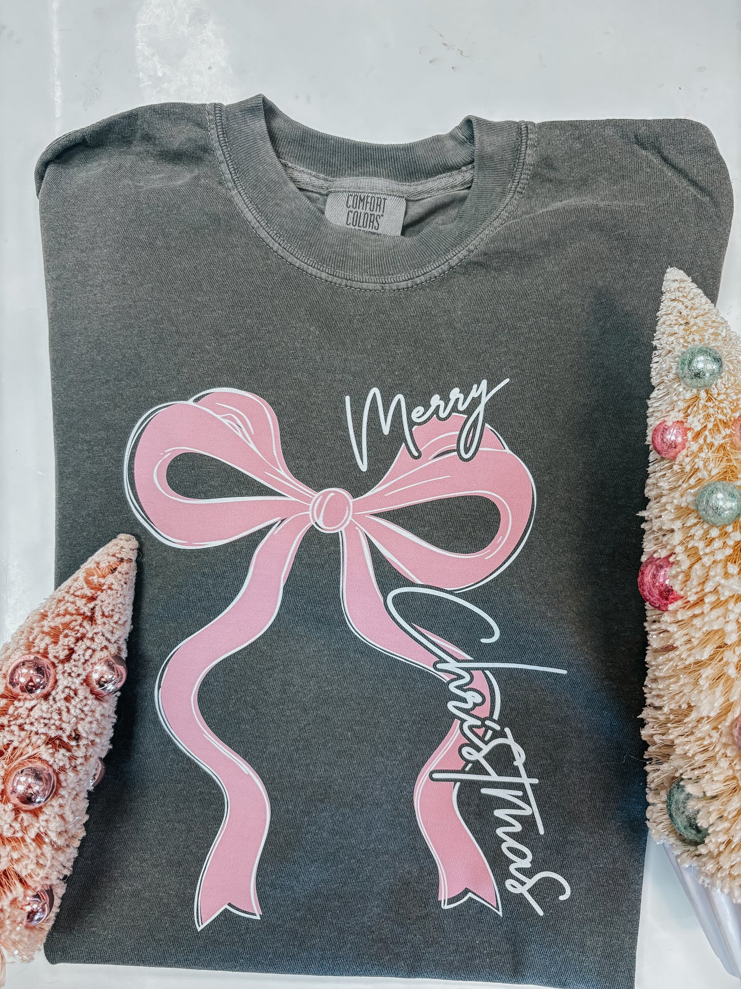 merry Christmas bow tee ✿