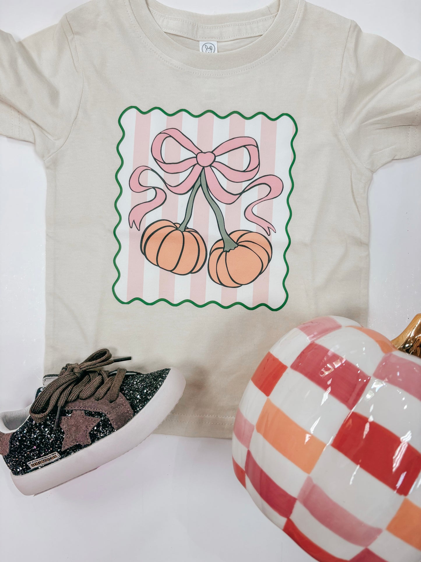 fall girly tee ✿