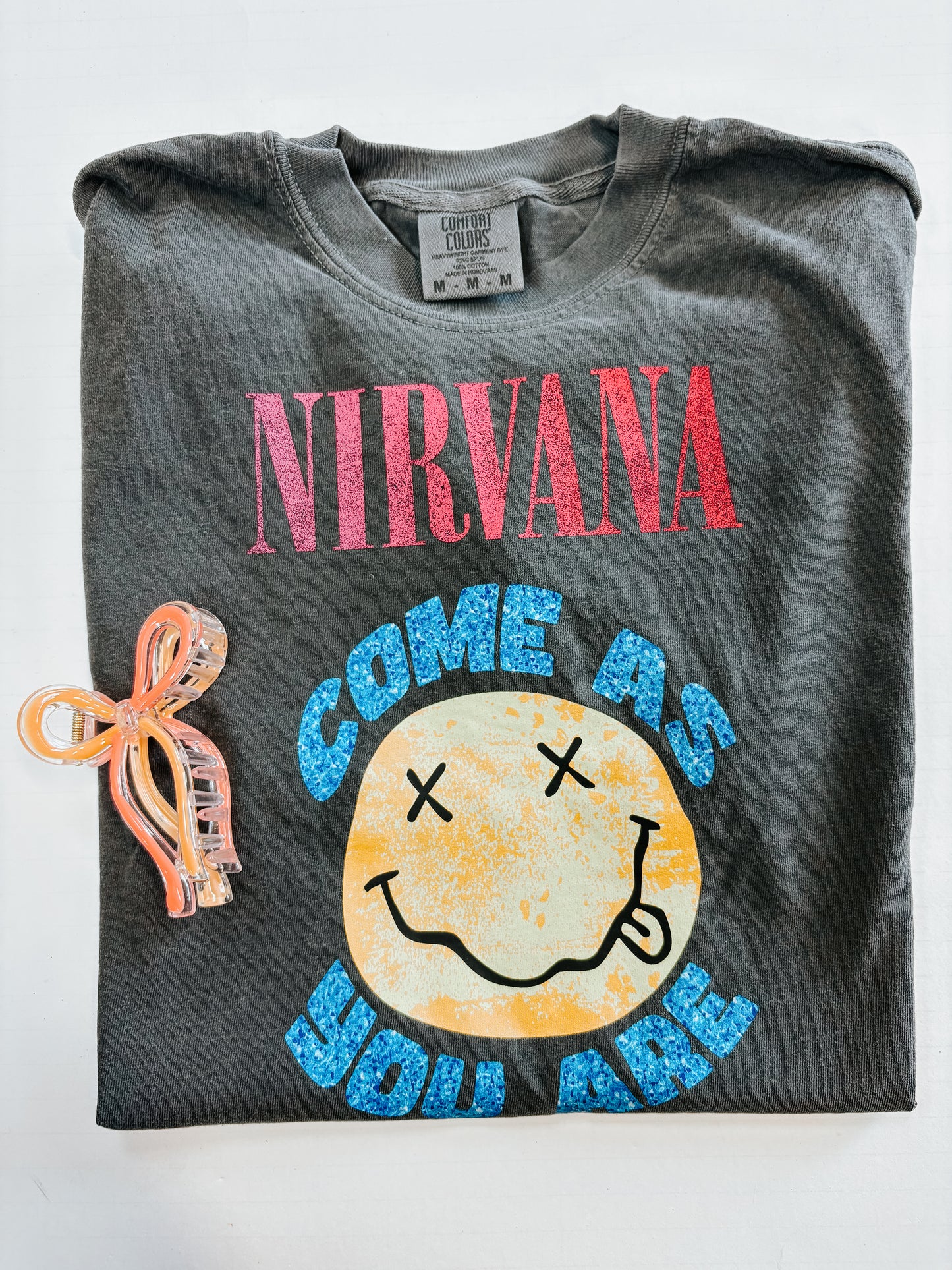 come as you are tee ✿