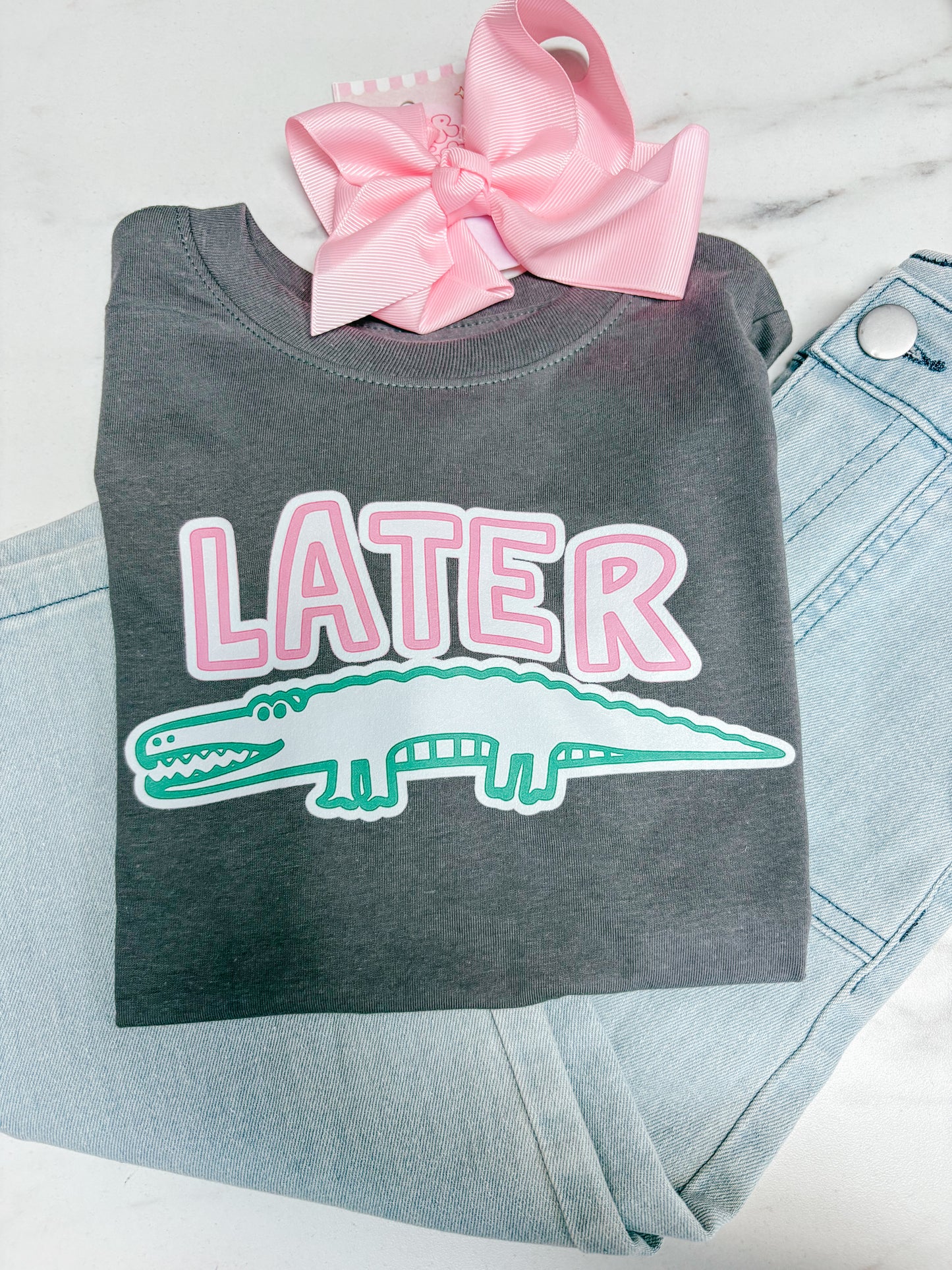 later alligator tee ✿