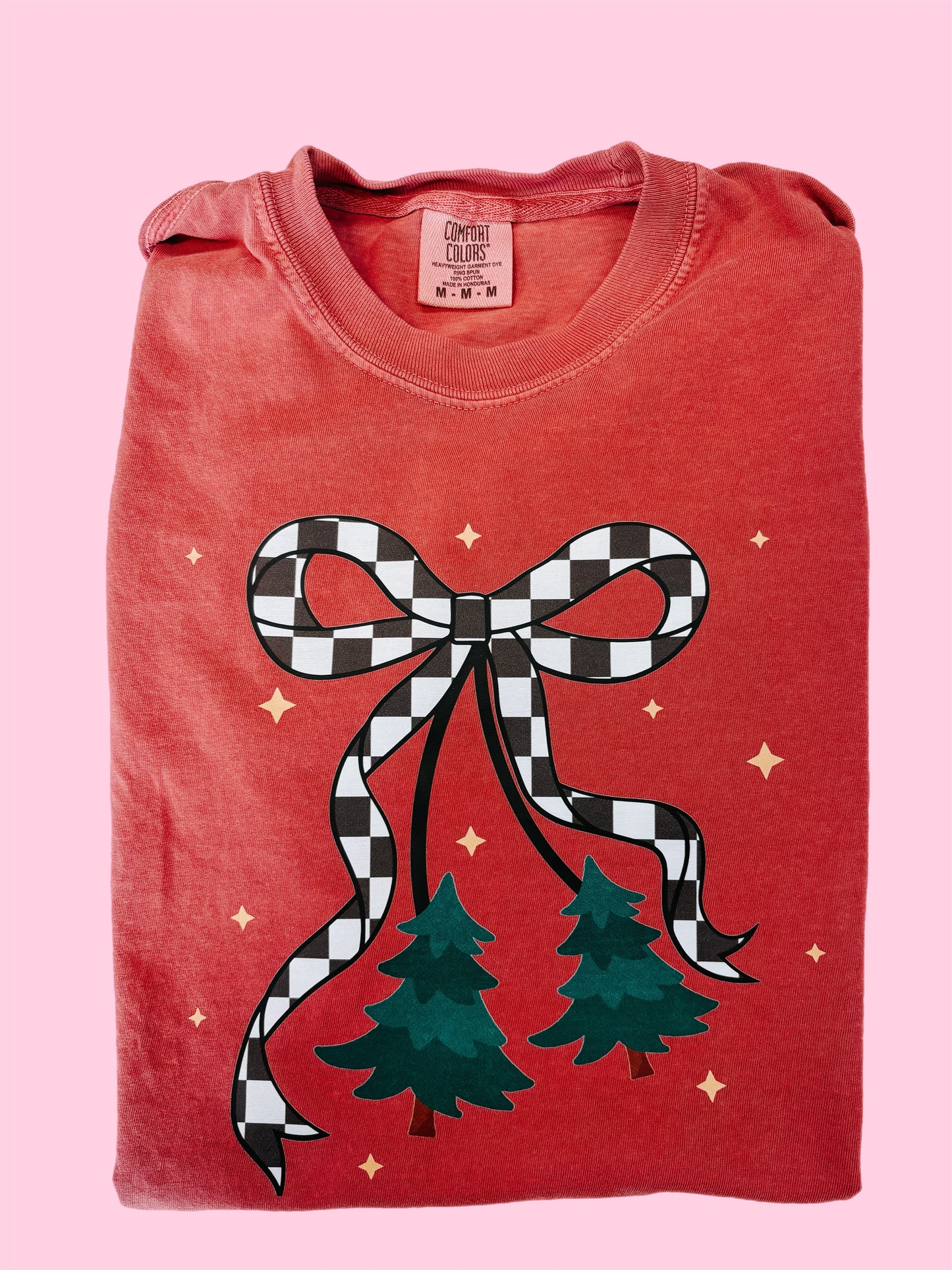 festive trees tee ♡