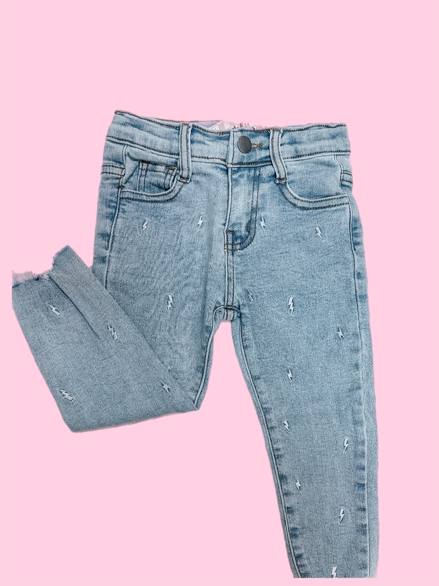 simple boltz jeans ✿