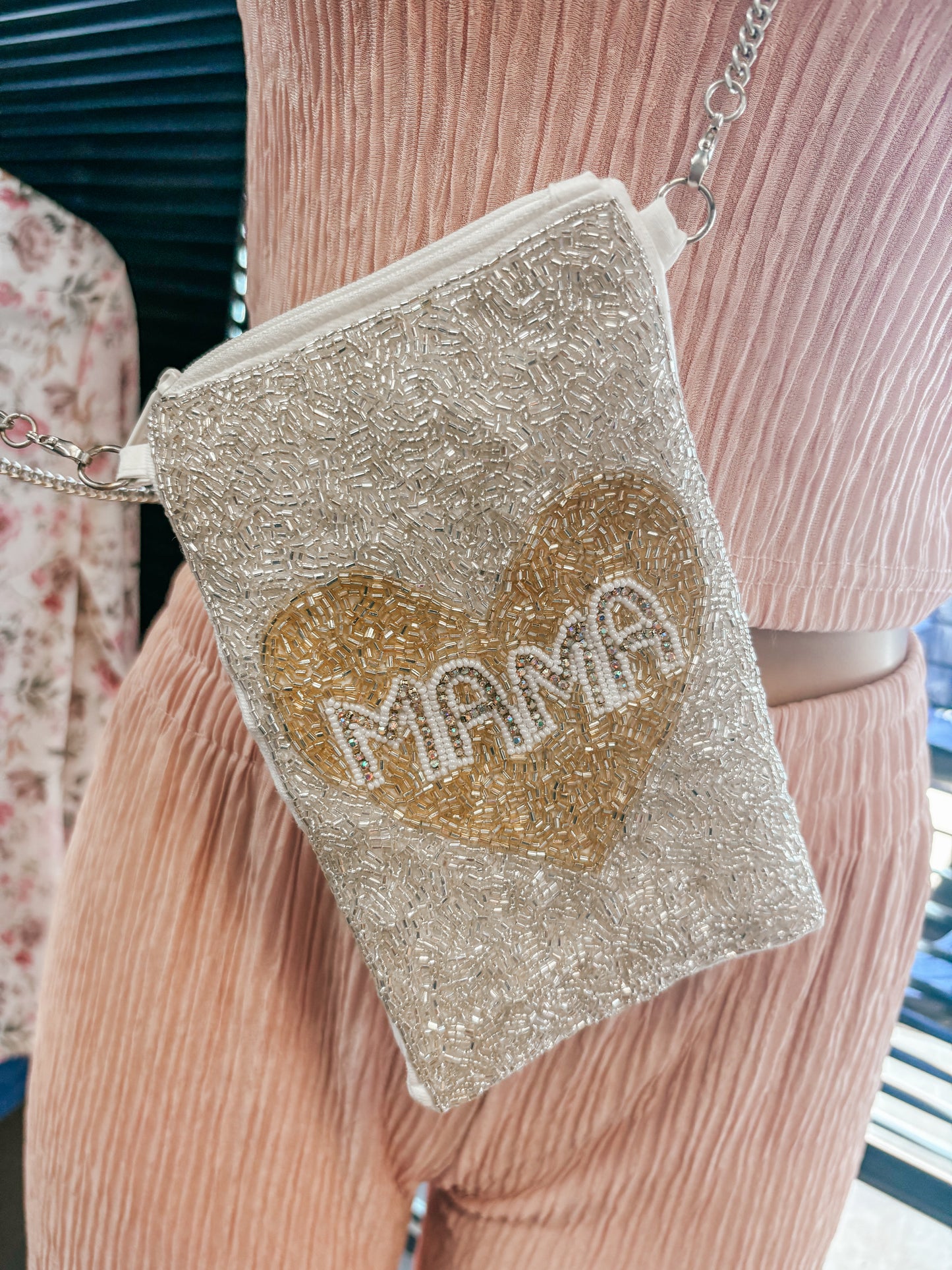 mama beaded mini purse ✿