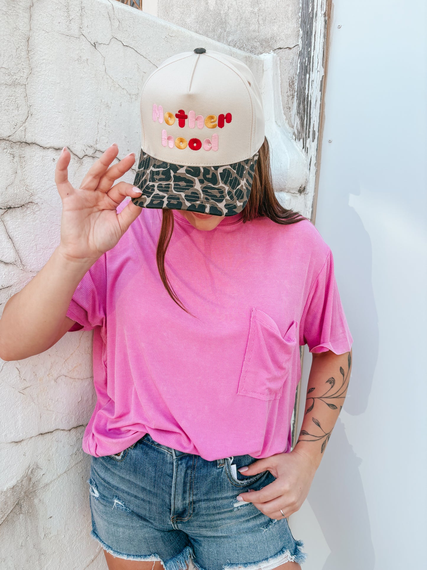 motherhood trucker hat ✿