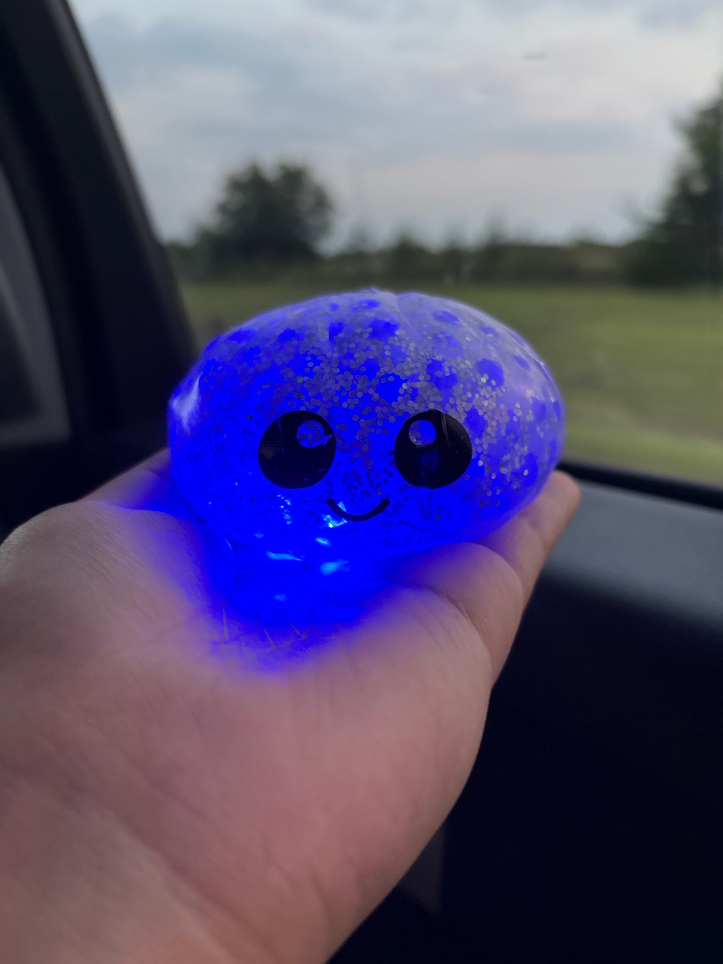 light up orbit dumpling mystery color squishy ☻