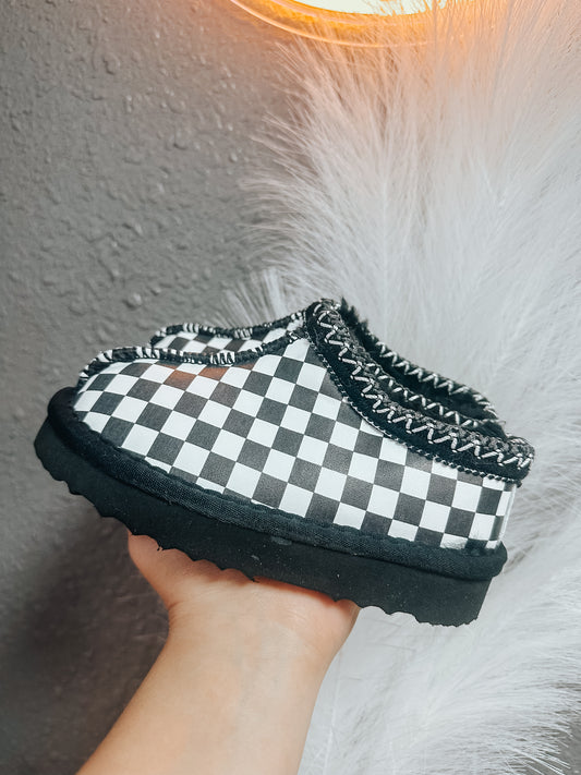 kids checkered booties - black ✿