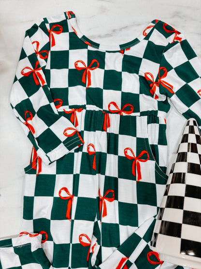 merry bow romper ♡