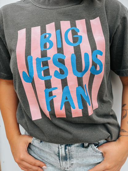 big Jesus fan tee ✿
