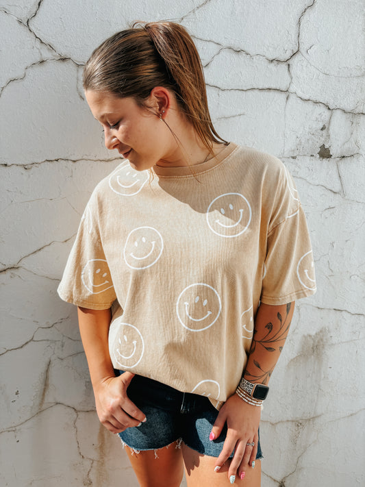 subtle smiley top ☻