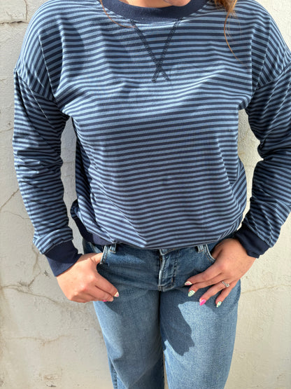 cloudy striped top ✿