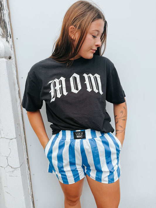 old english mom tee  ⚡︎
