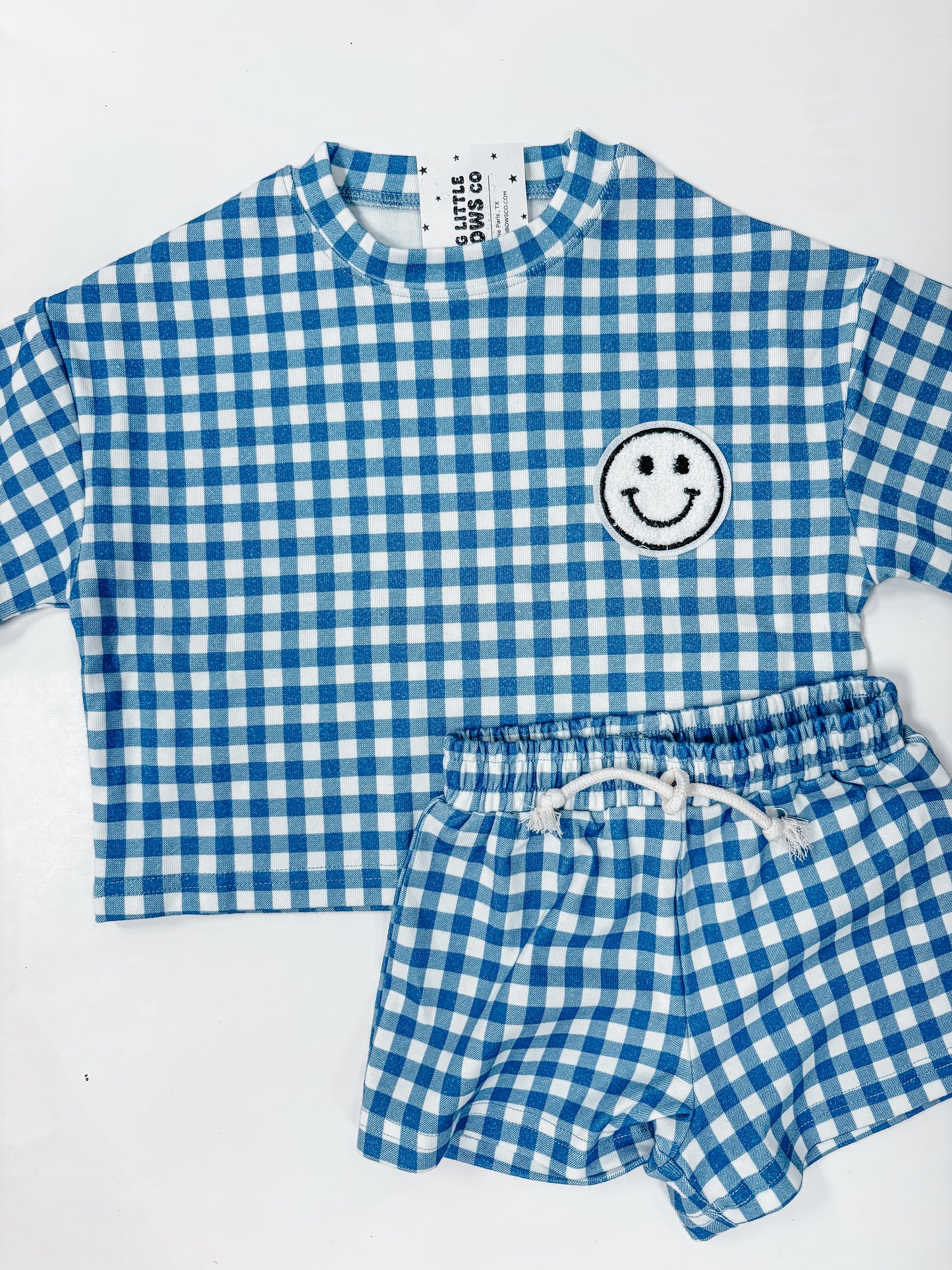 playin in plaid set ☻