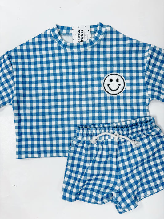 playin in plaid set ☻
