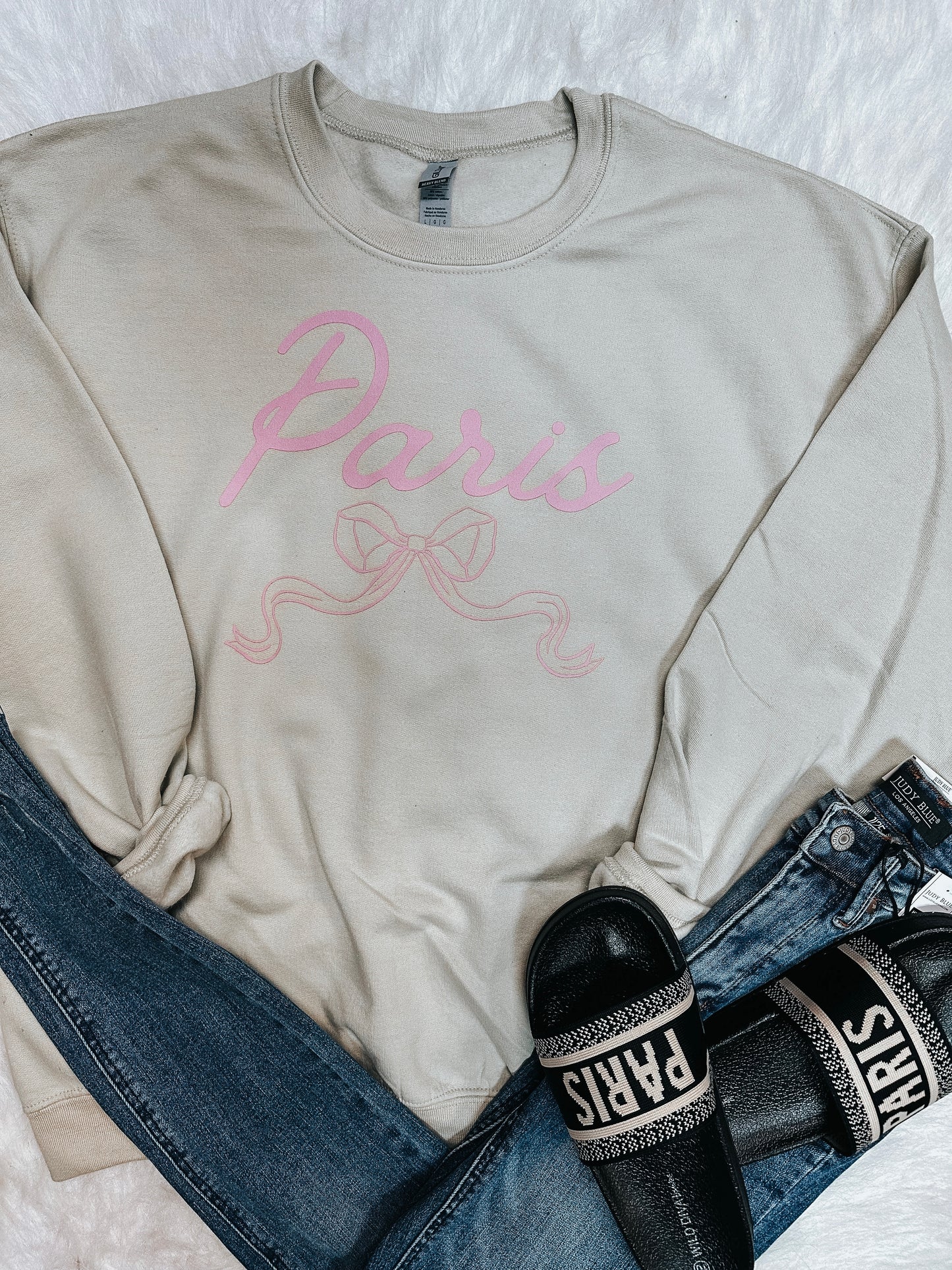 paris sweatshirt ୨୧