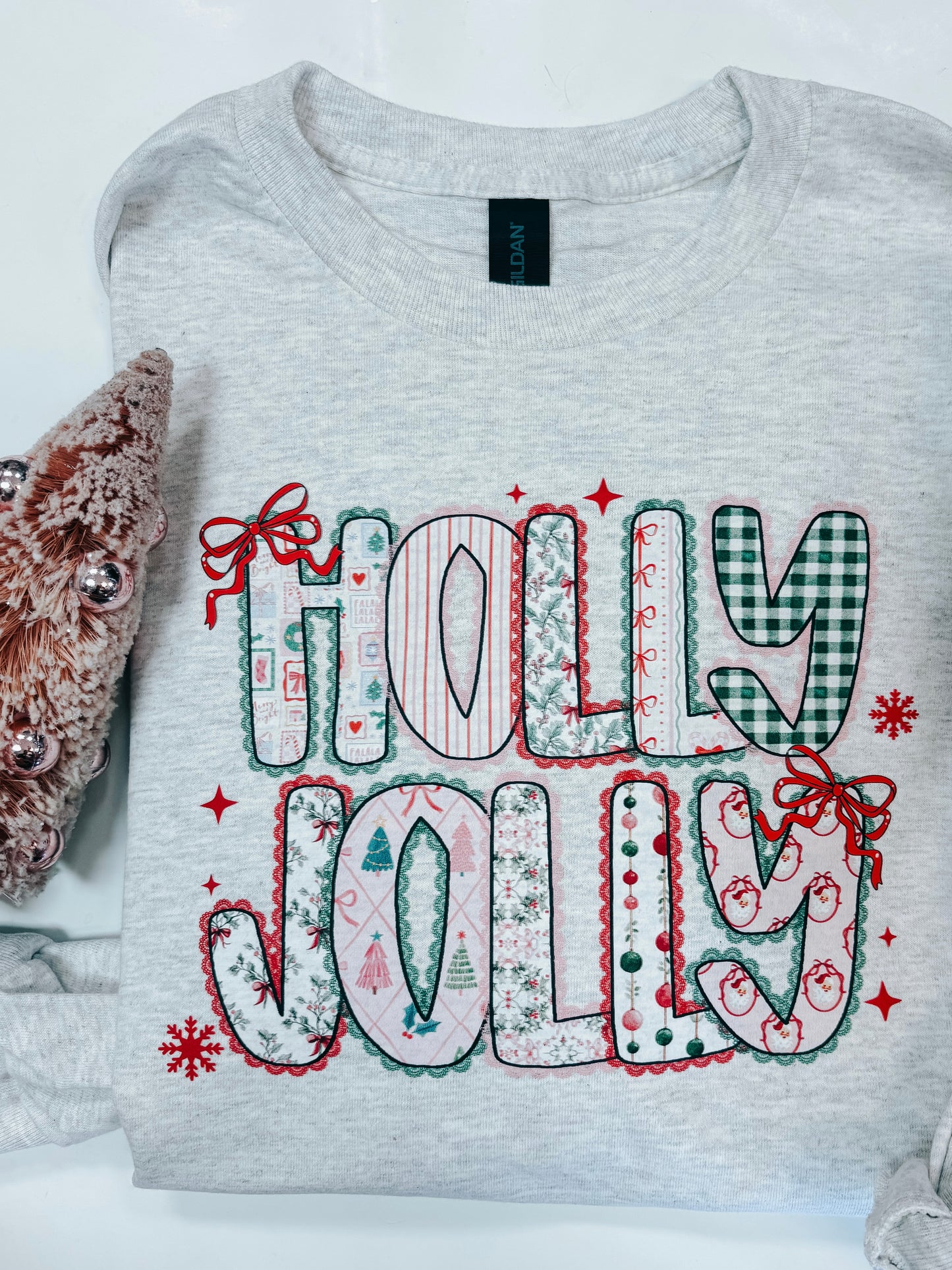 holly jolly long sleeve tee ✿