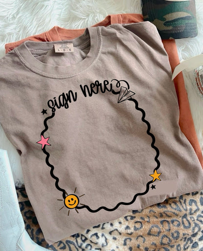 last day of school tee ✏️