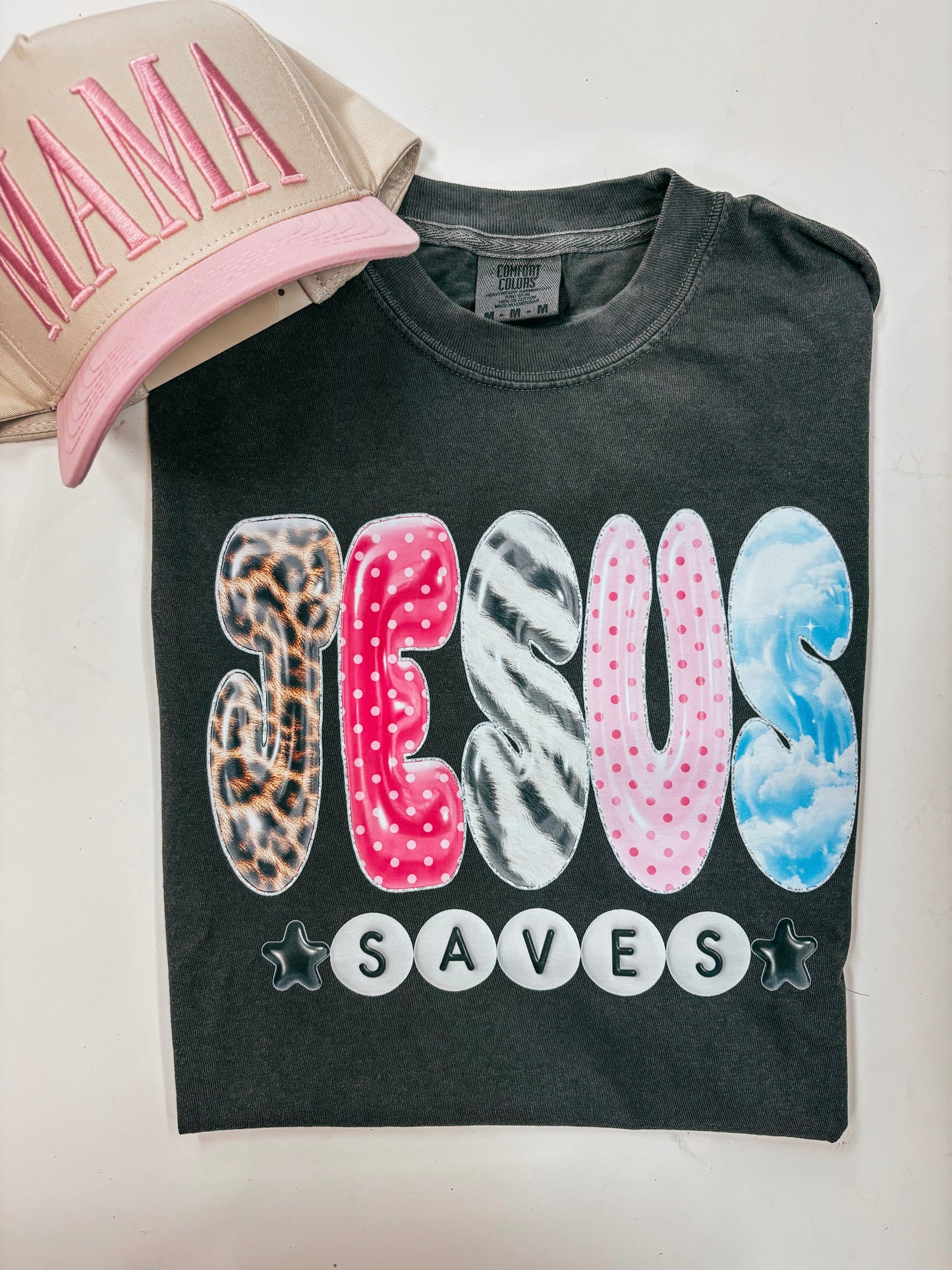 Jesus saves tee ✿