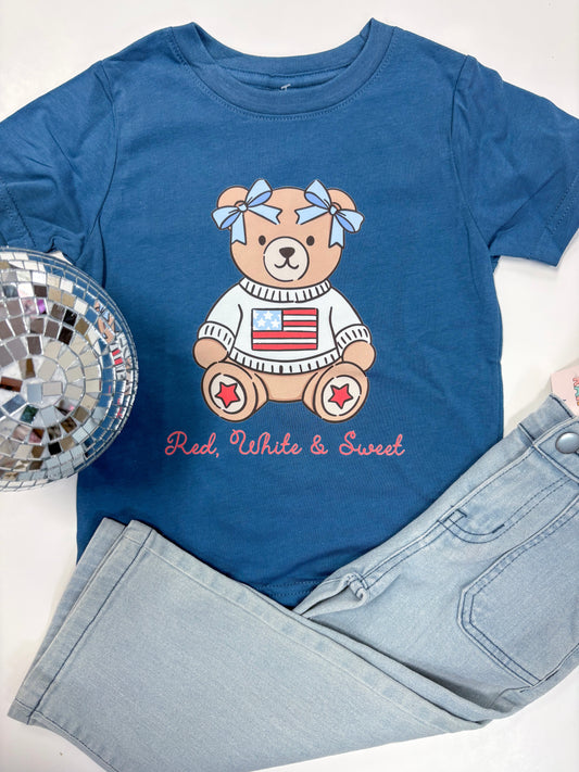 red , white , & sweet tee ☆