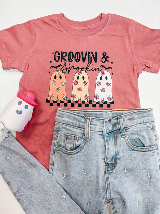 groovin and spookin tee ✿