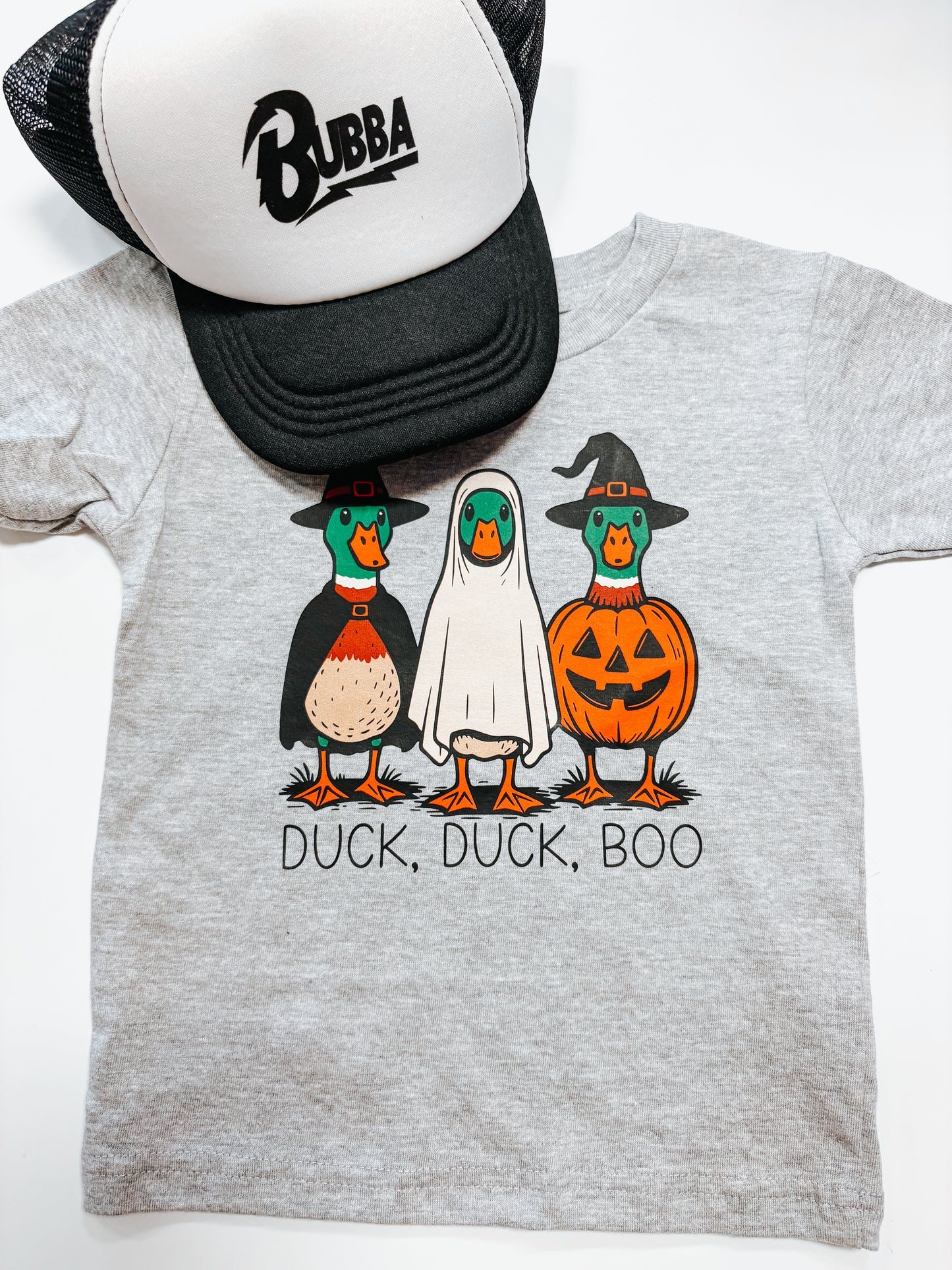 duck duck boo tee ⚡︎
