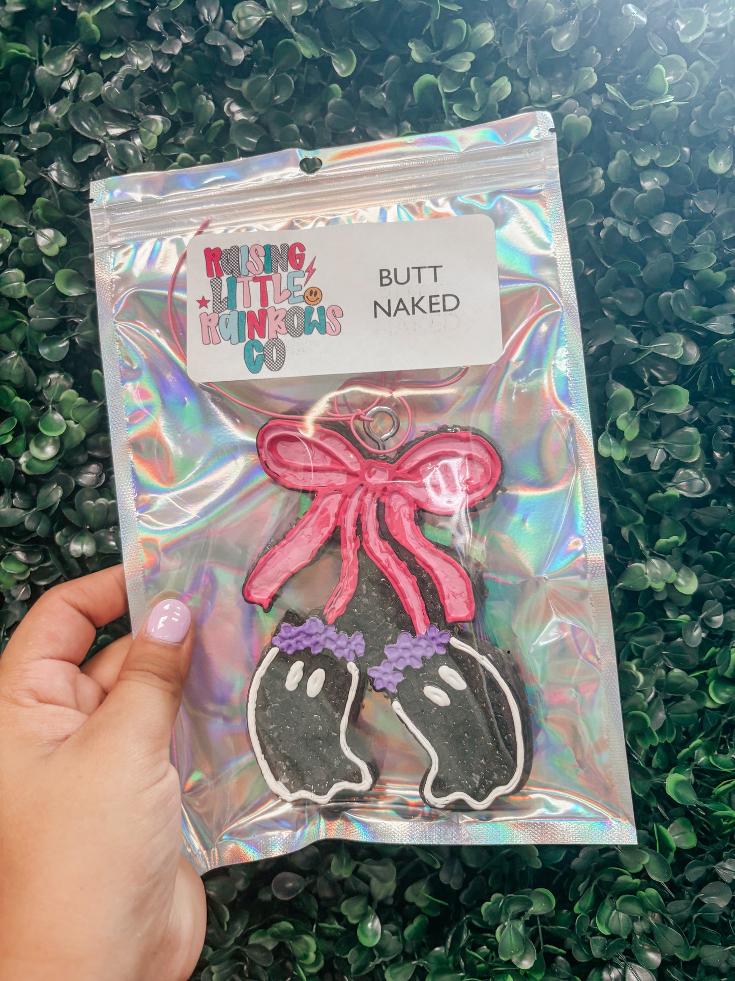 butt naked freshie - ghost ✿
