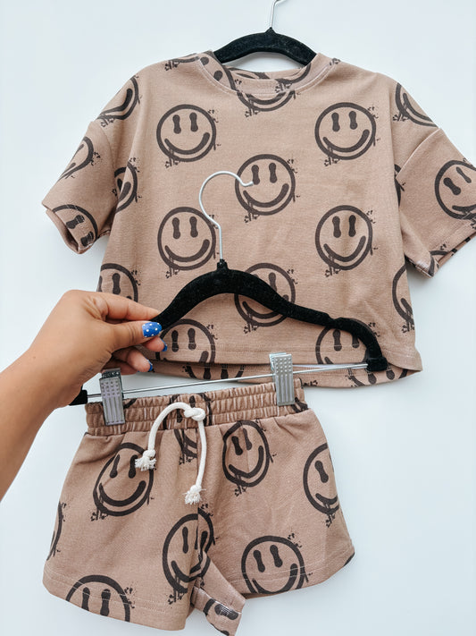 rad smiles set ☻