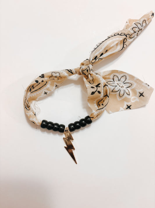 cream bolt bandana bracelet ⋒