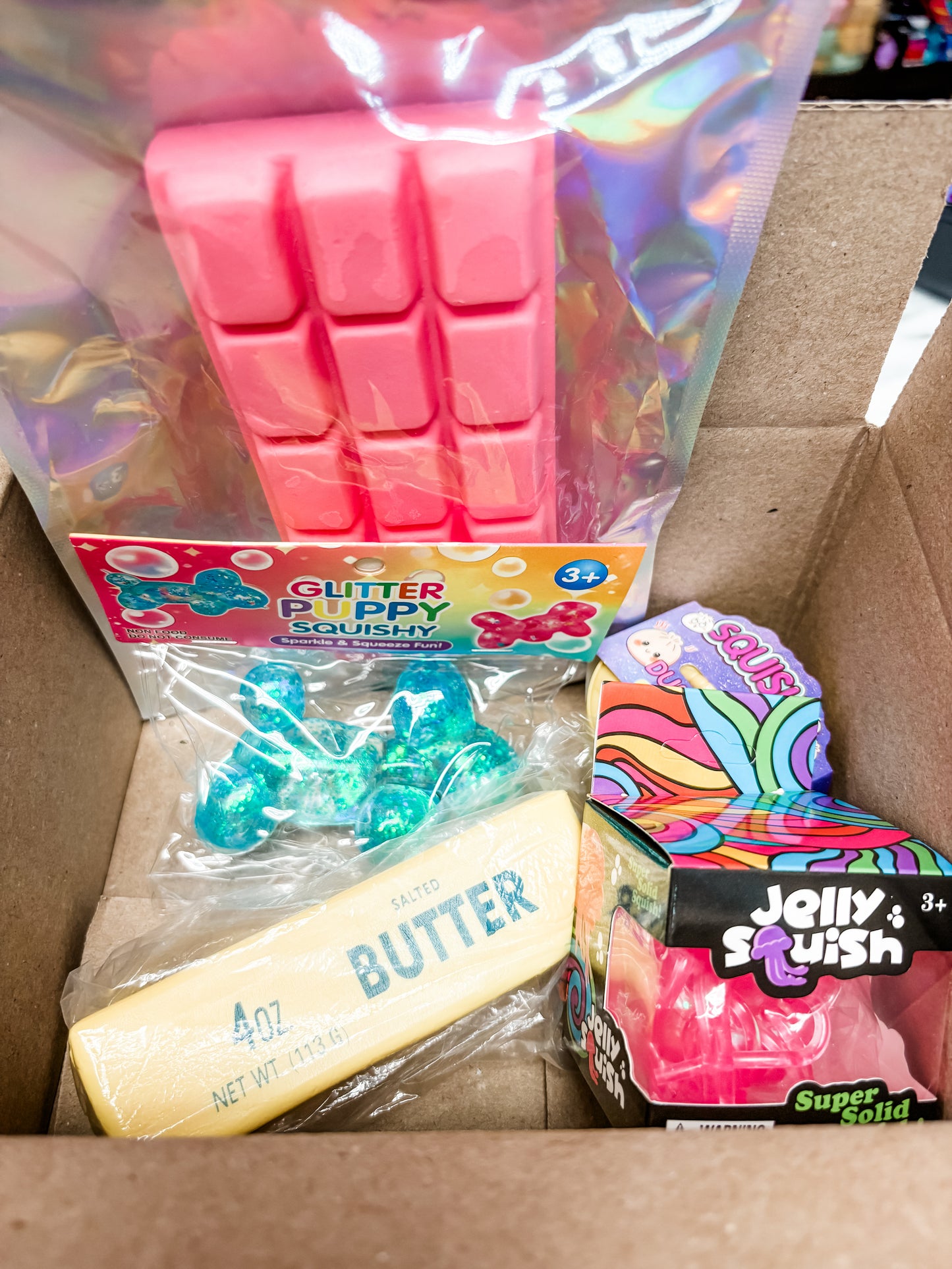 mystery squishy box ☻