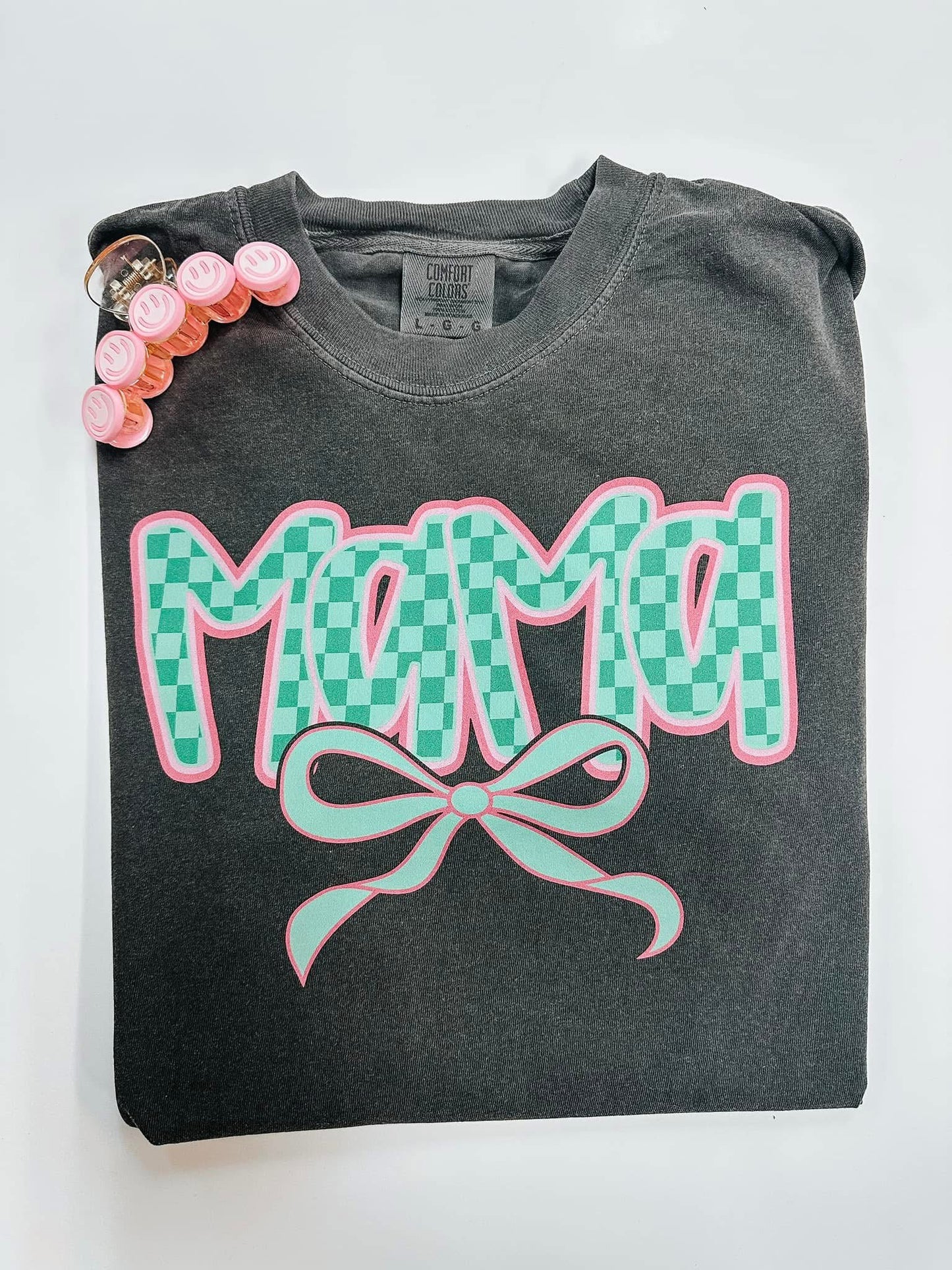 mama checkered tee ✿