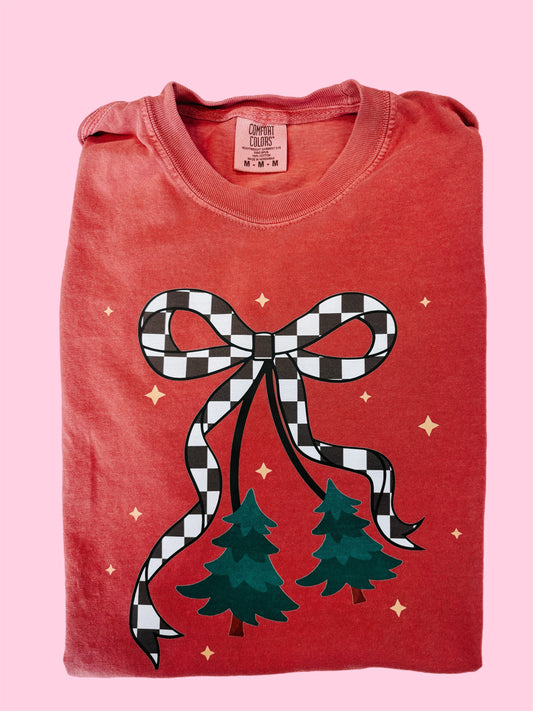 festive trees tee ♡