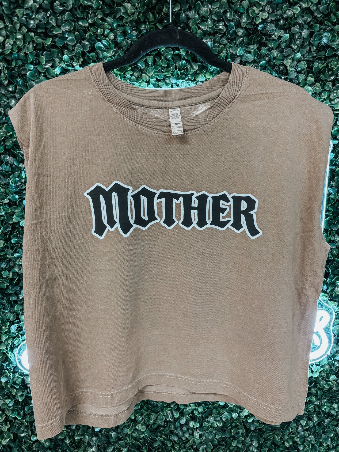 mother ⚡︎ muscle tank
