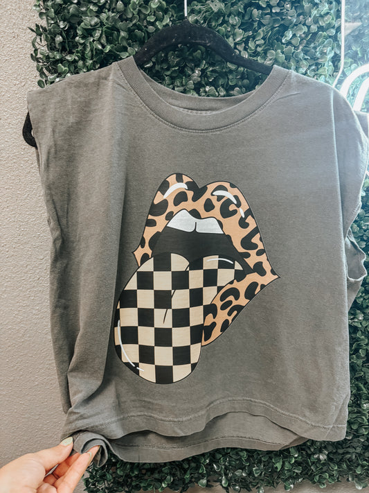 retro tongue muscle tank ☻