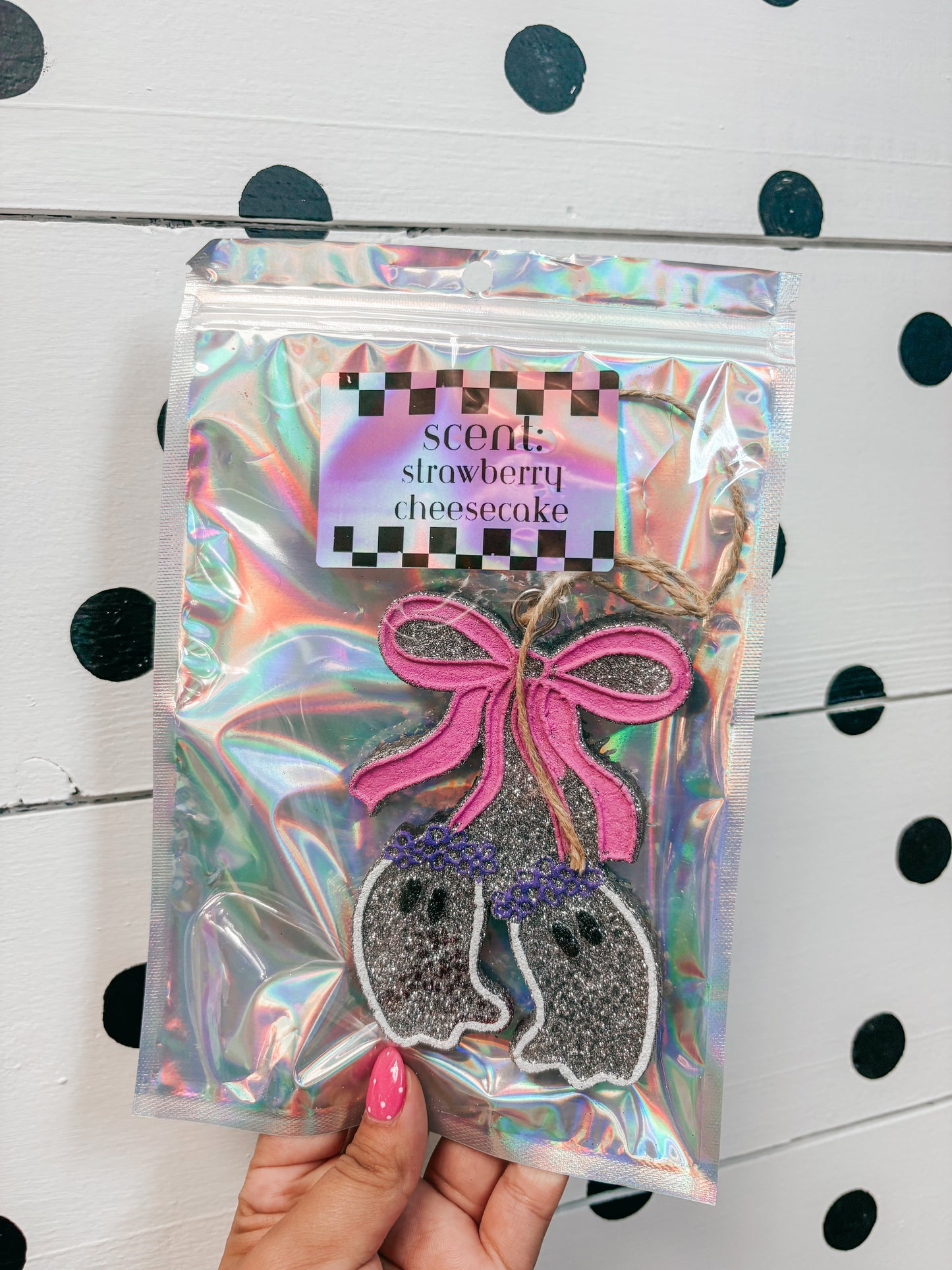 ghost freshie - strawberry cheesecake ✿