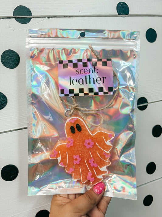 ghost freshie - leather ✿