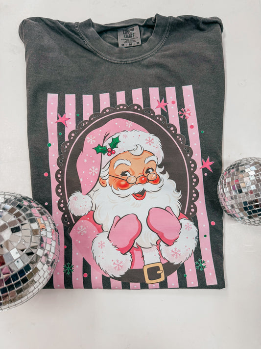 pink santa tee 🎅🏼